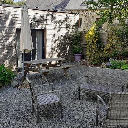 Breton Stone House In Saint Gilles Les Bois Villa Buitenkant foto